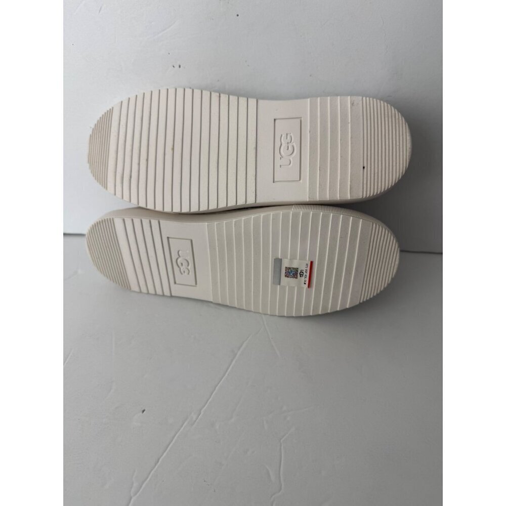 NEW UGG Alameda Sammy Slip-On Sneakers in Silver Women's EU 37 US 6 UK 4 - Picture 9 of 9